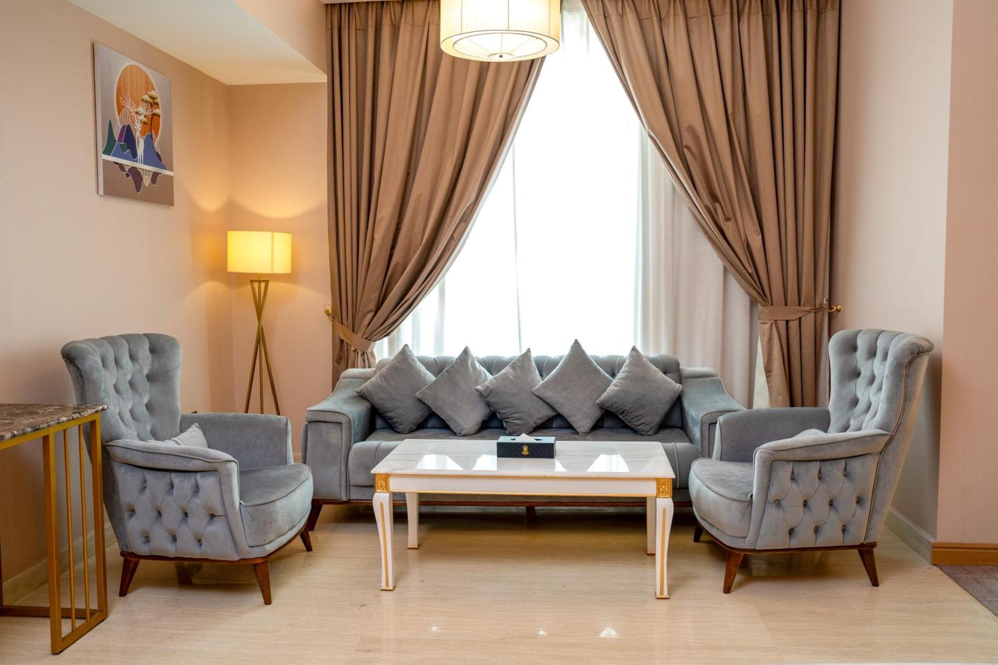 La Zona Continental Hotel ドバイ エクステリア 写真